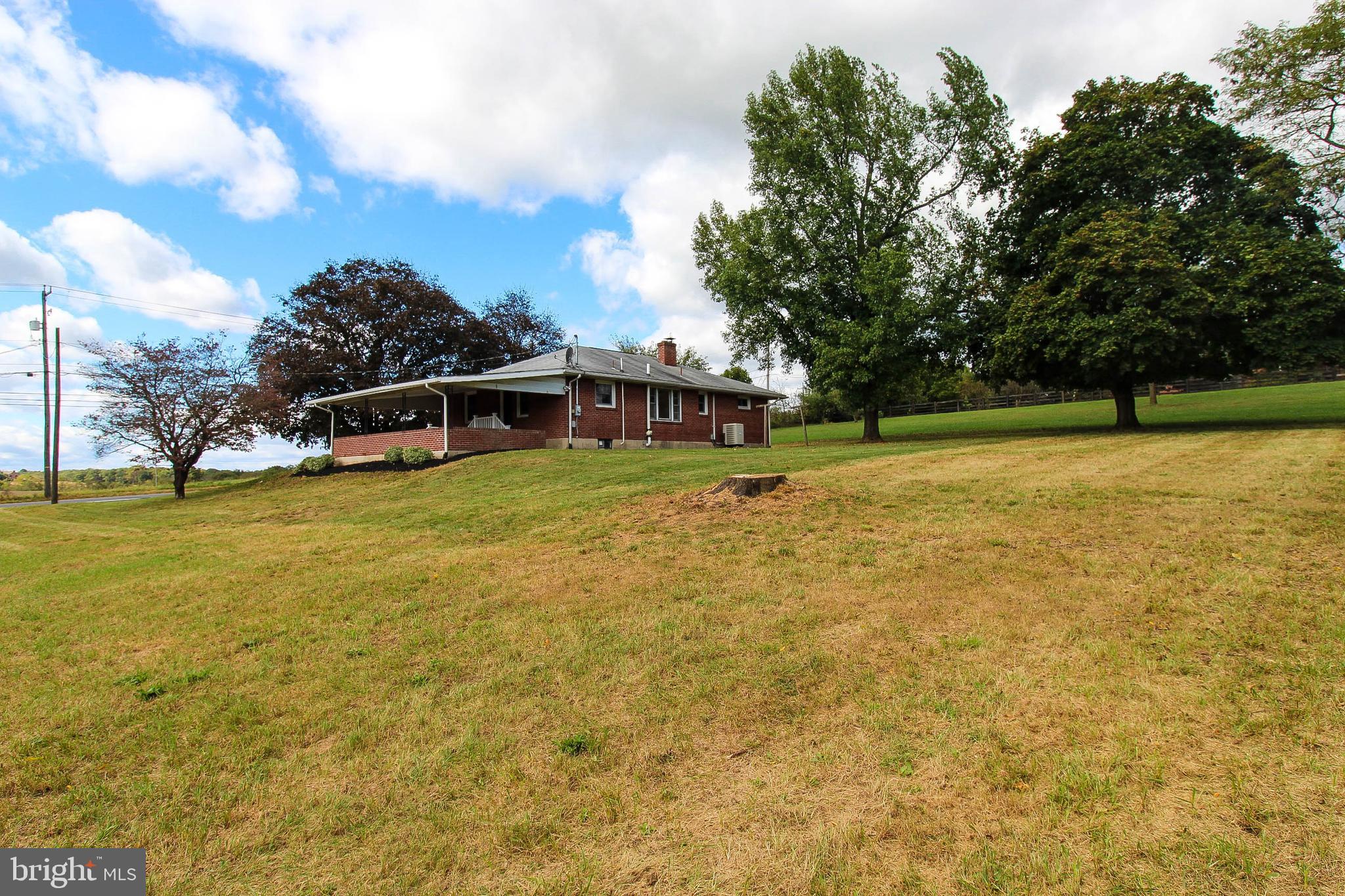 1718 Laudermilch Road Palmyra, PA 17078 - Photo 5 of 25 Gallery Image 5