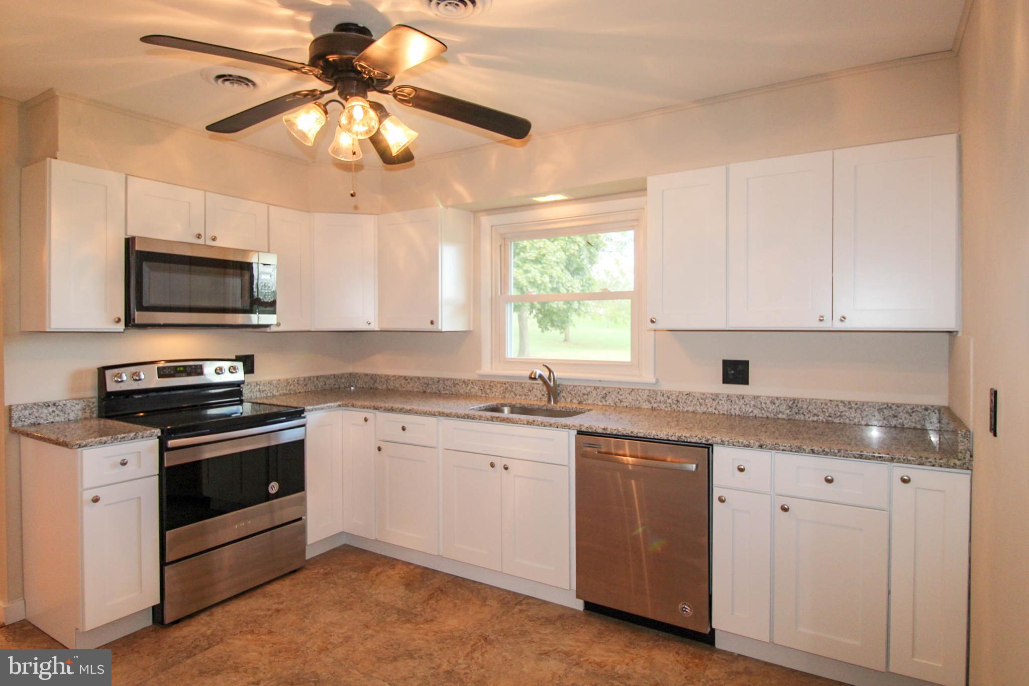 1718 Laudermilch Road Palmyra, PA 17078 - Photo 8 of 25 Gallery Image 8