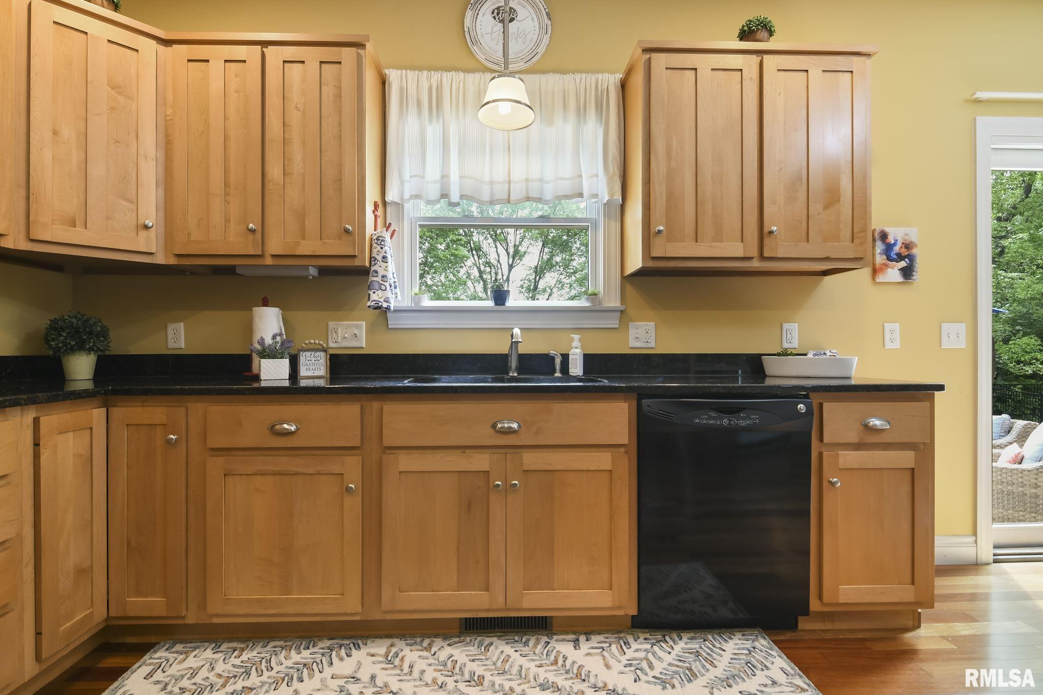 1604 Hoechester Road Springfield, IL 62712 - Photo 13 of 37