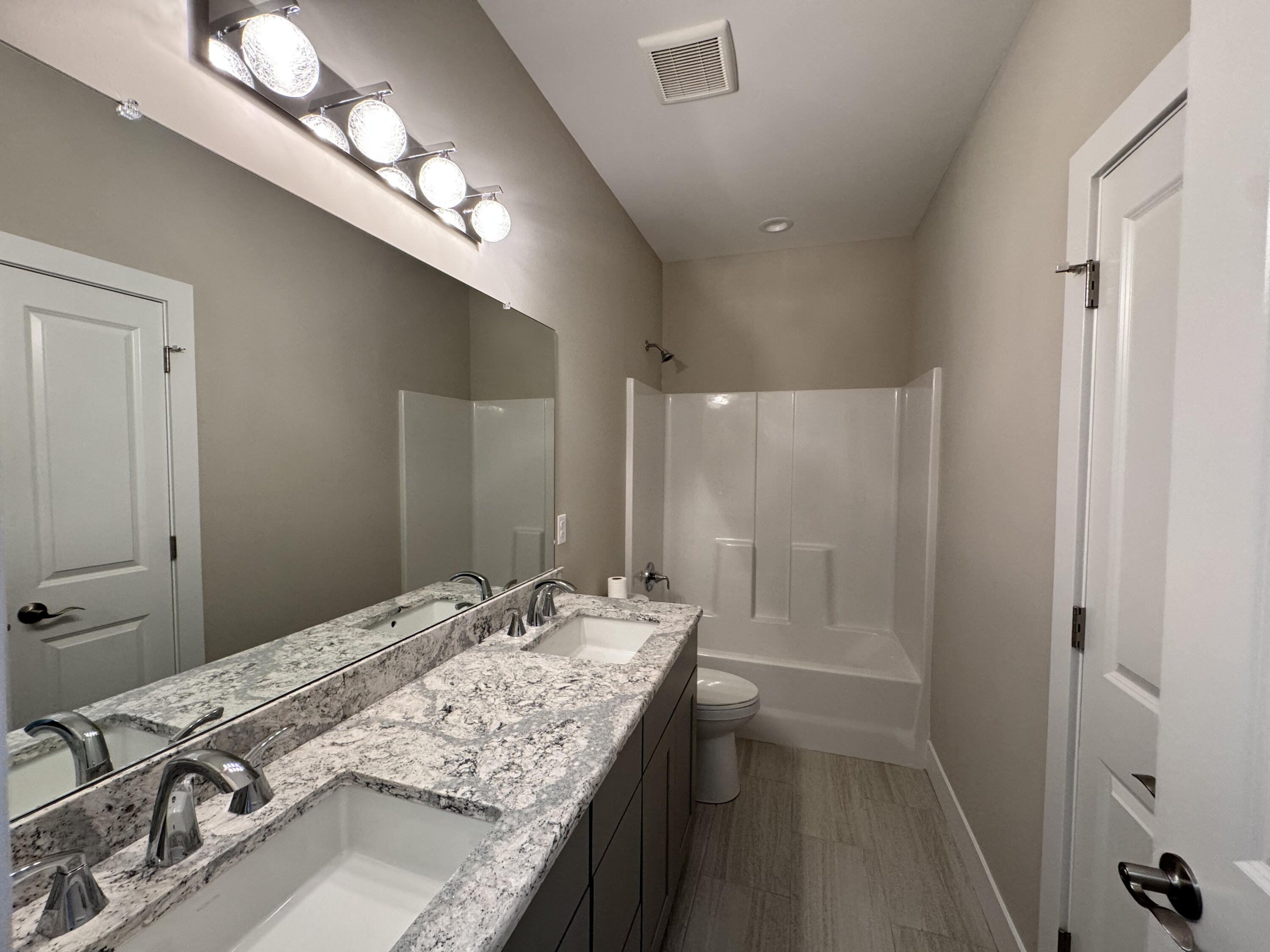 5570 Golf Club Road Howell, MI 48843 - Photo 15 of 26 IMG_3283-2