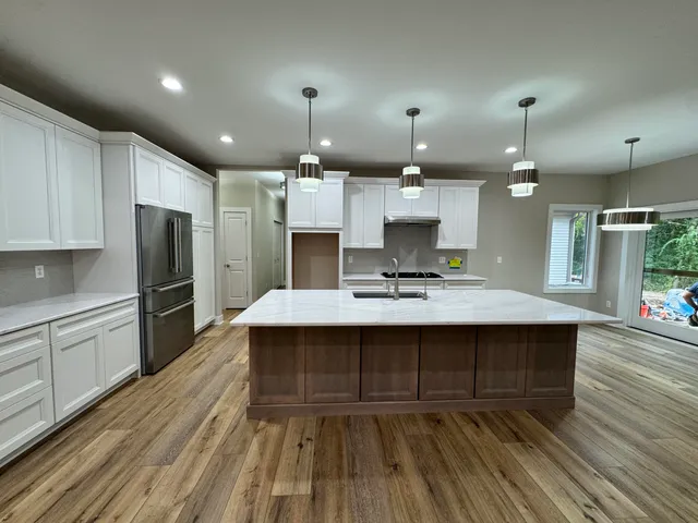 $730,000 | 5570 Golf Club Road, Howell, MI 48843