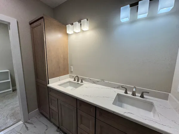 $730,000 | 5570 Golf Club Road, Howell, MI 48843