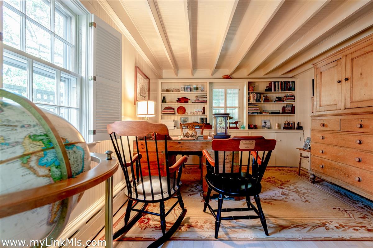 4 Crown Court Nantucket, MA 02554 - Photo 39 of 66