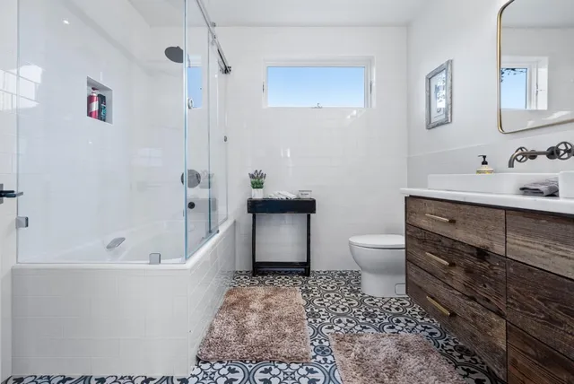 $13,900,000 | 275 Davenport Landing Road, Davenport, CA 95017