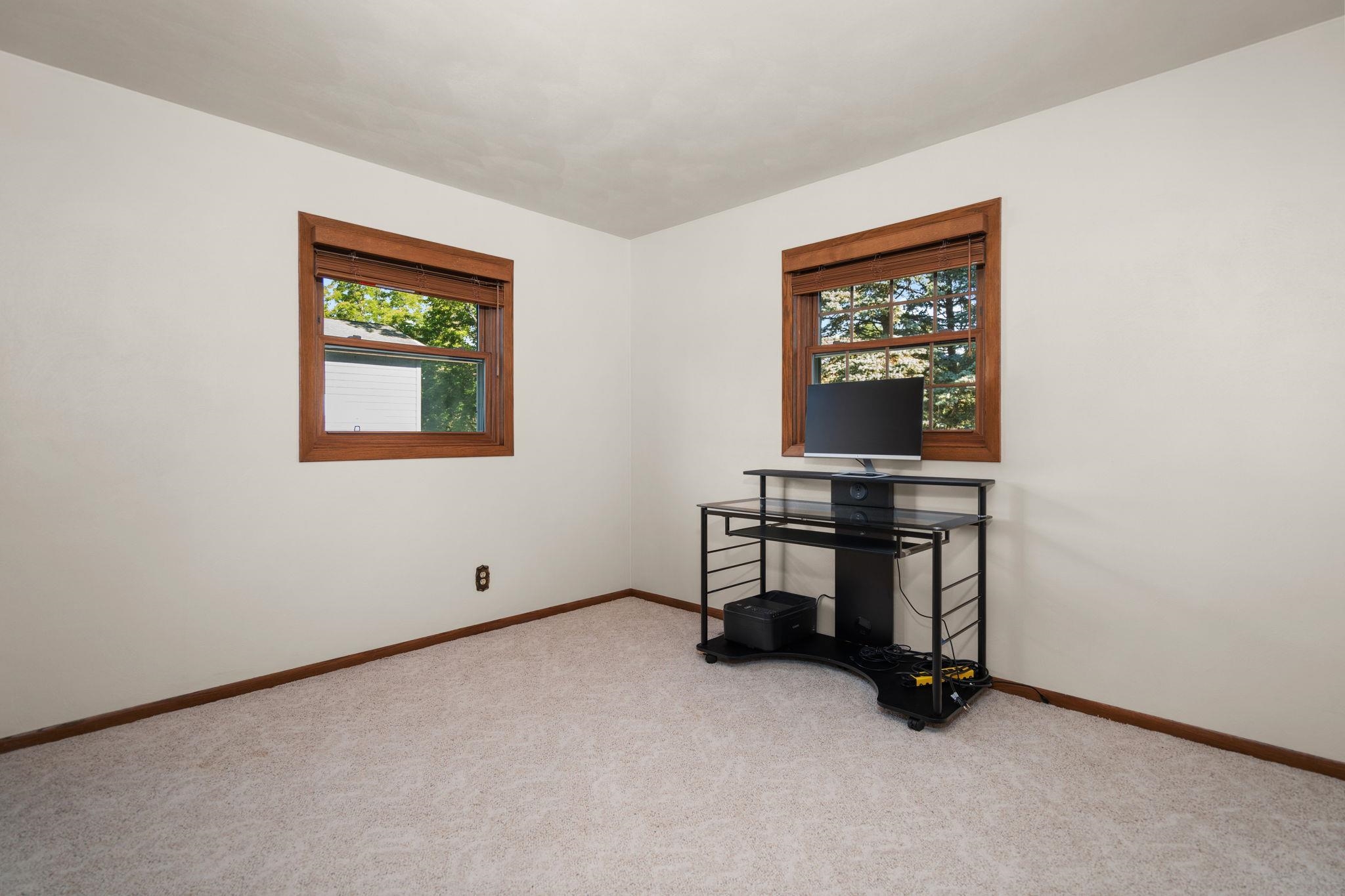 W8777 Eagle Road Beaver Dam, WI 53916 - Photo 18 of 39