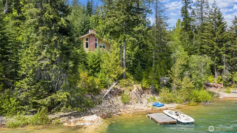 $1,250,000 | 160 Wilderness Lane, Easton, WA 98925
