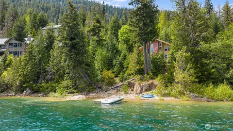 $1,250,000 | 160 Wilderness Lane, Easton, WA 98925