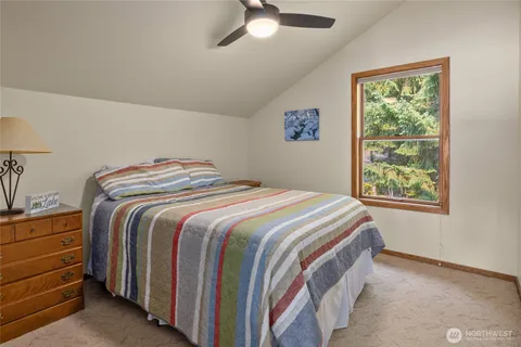$1,250,000 | 160 Wilderness Lane, Easton, WA 98925