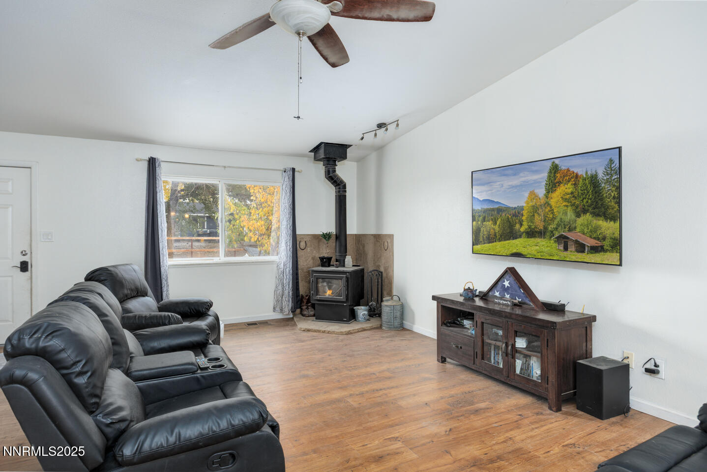 3355 Graystoke Circle Fallon, NV 89406 - Photo 2 of 15 2