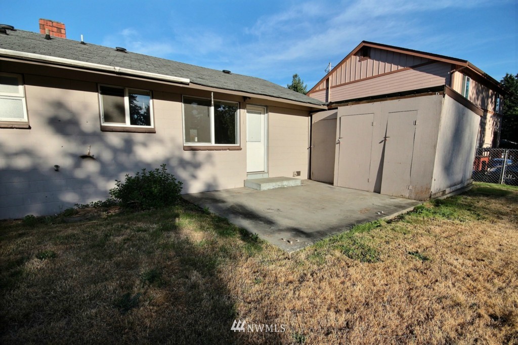 859 Pierce Avenue Northeast Renton, WA 98056 - Photo 23 of 25 Gallery Image 23