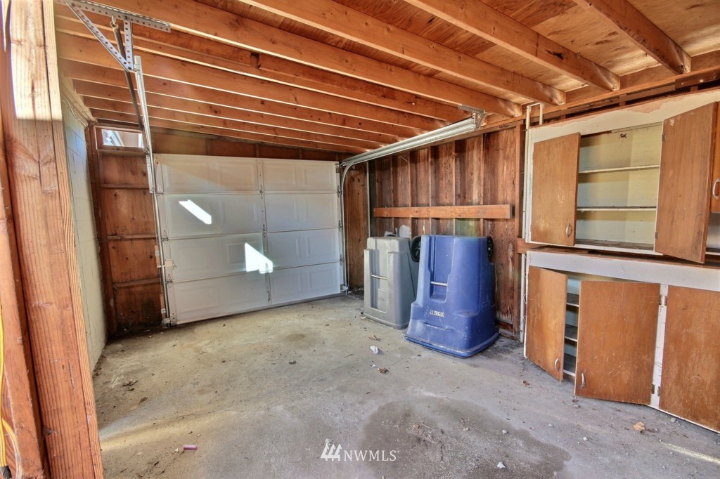 859 Pierce Avenue Northeast Renton, WA 98056 - Photo 24 of 25 Gallery Image 24