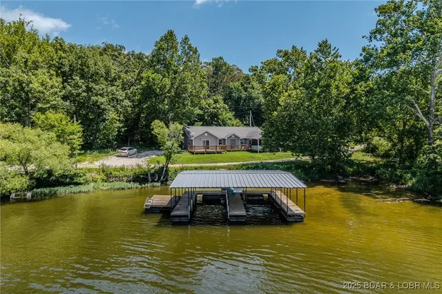 $339,000 | 43 Rockport Road, Sunrise Beach, MO 65079