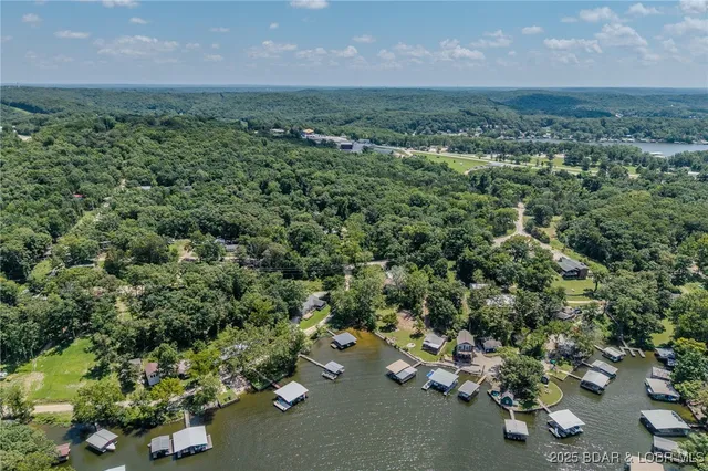 $339,000 | 43 Rockport Road, Sunrise Beach, MO 65079