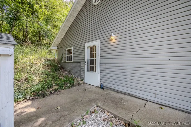 $339,000 | 43 Rockport Road, Sunrise Beach, MO 65079