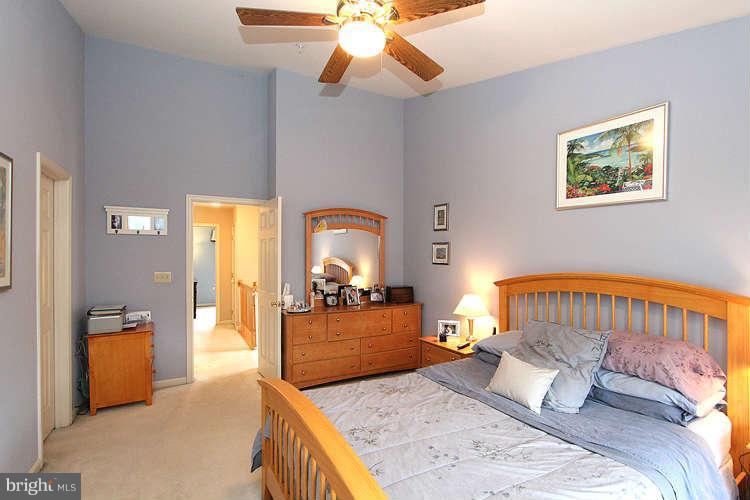 1800 Locust Grove Road Silver Spring, MD 20910 - Photo 18 of 30 Bedroom (Master)