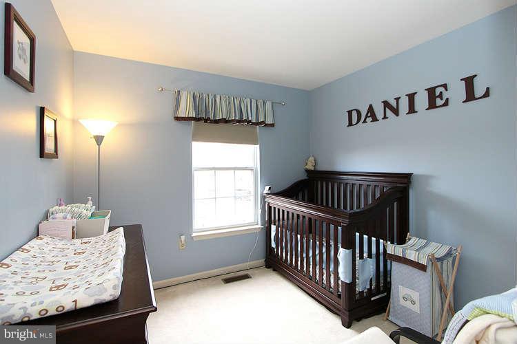 1800 Locust Grove Road Silver Spring, MD 20910 - Photo 23 of 30 Bedroom