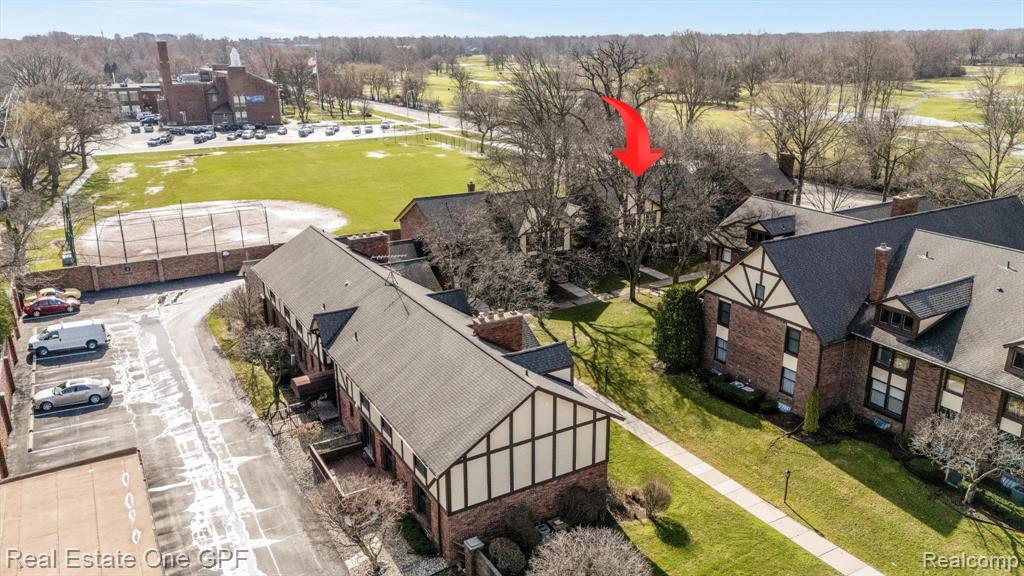 1708 Vernier Road Grosse Pointe Woods, MI 48236 - Photo 32 of 43
