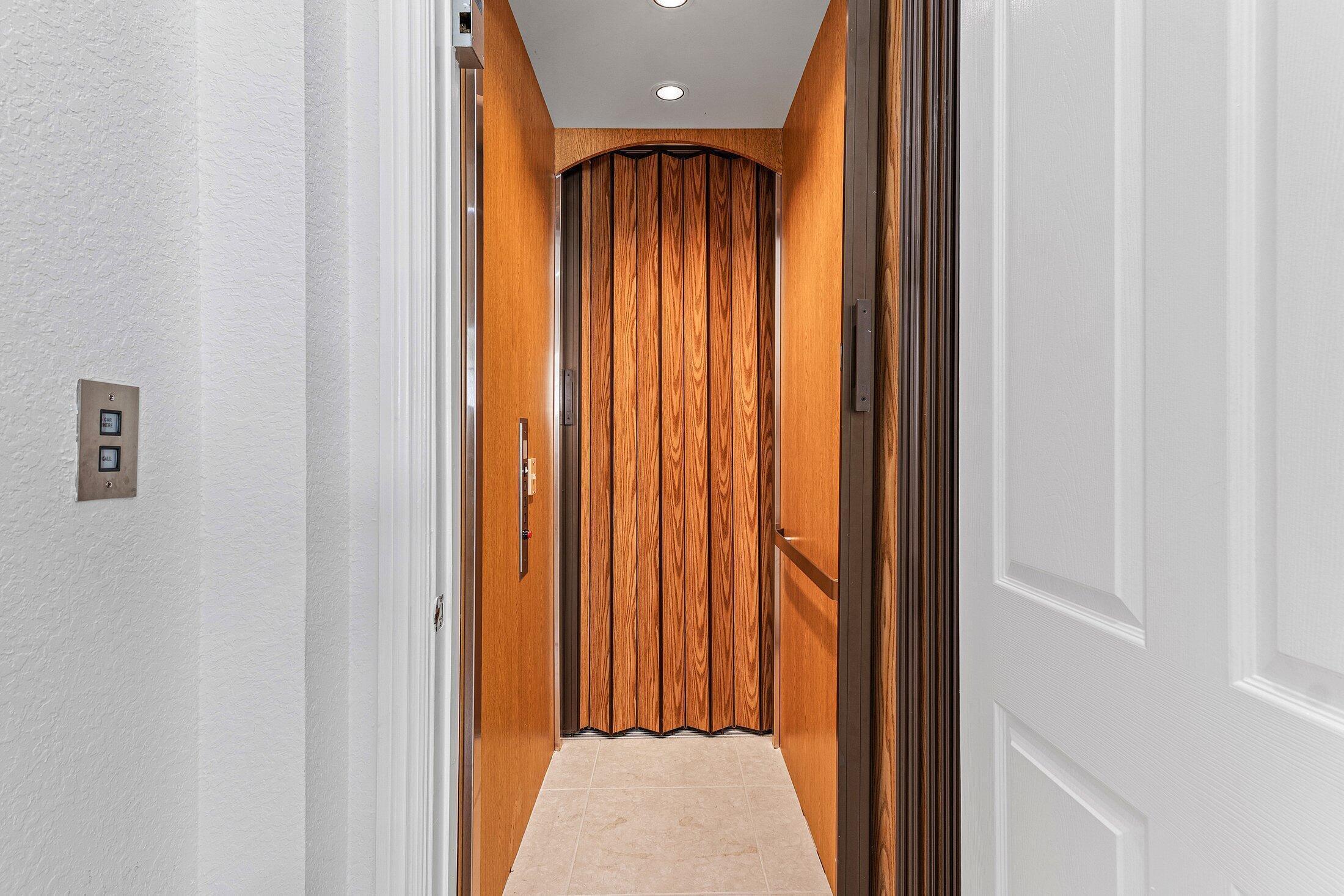 6309 Graycliff Drive, Unit C Boca Raton, FL 33496 - Photo 25 of 80 Elevator