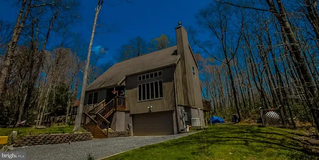 $172,000 | 202 Dogwood Lane, Terra Alta, WV 26764