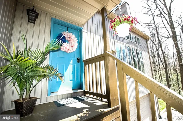 $172,000 | 202 Dogwood Lane, Terra Alta, WV 26764