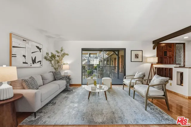 $775,000 | 645 East Magnolia Boulevard, Unit F, Burbank, CA 91501