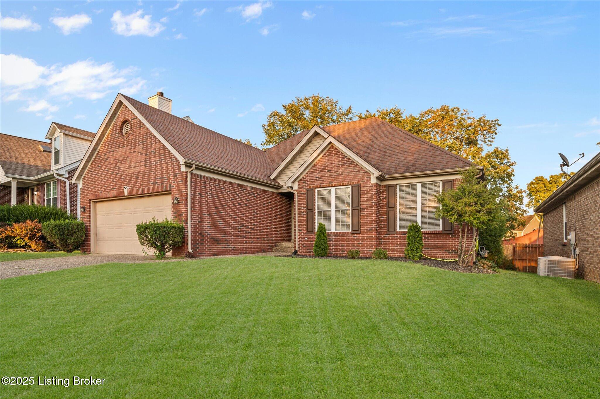 7307 Spring Run Drive Louisville, KY 40291 - Photo 39 of 47 49-7307 Spring Run Dr-0184 GRASS