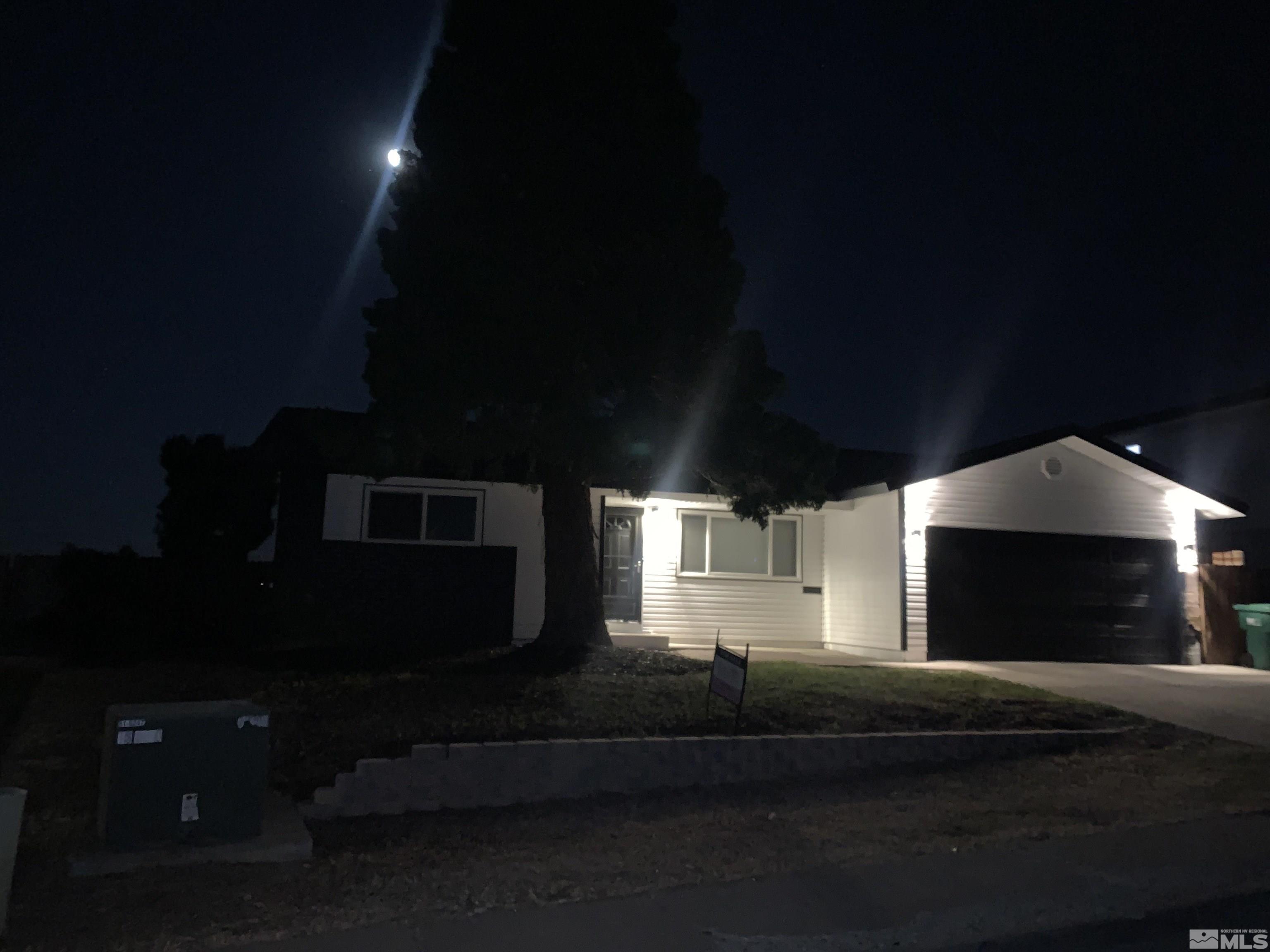 2755 Everett Drive Reno, NV 89503 - Photo 27 of 29 Photo 27