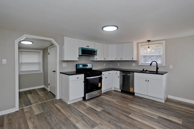 $274,900 | 151 Littleton Street, Springfield, MA 01104