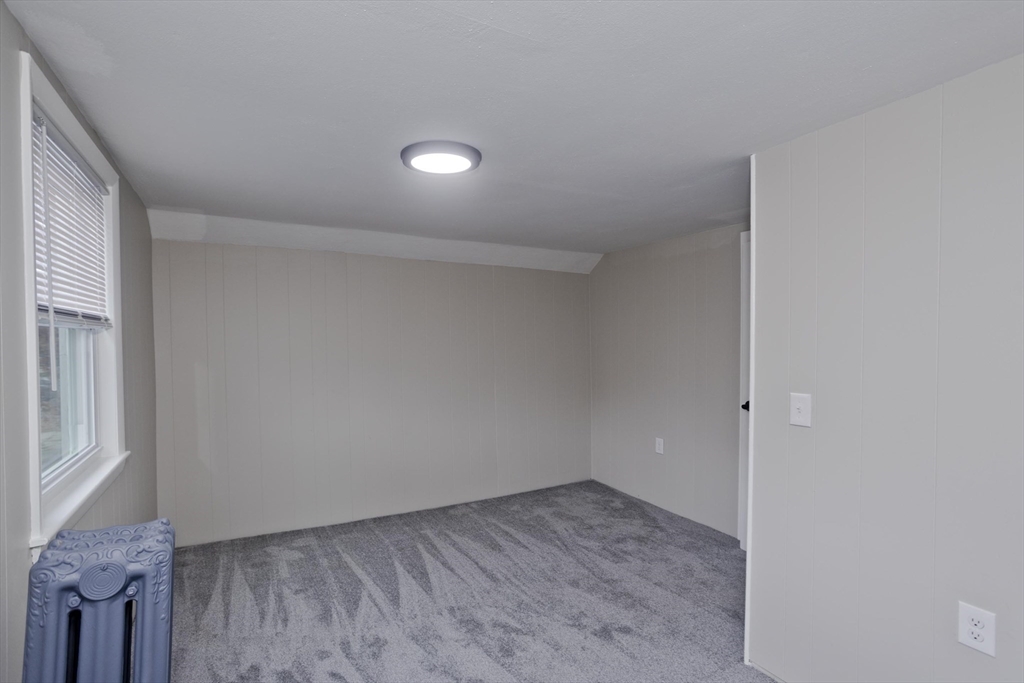 151 Littleton Street Springfield, MA 01104 - Photo 33 of 42