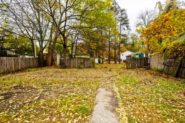 $274,900 | 151 Littleton Street, Springfield, MA 01104