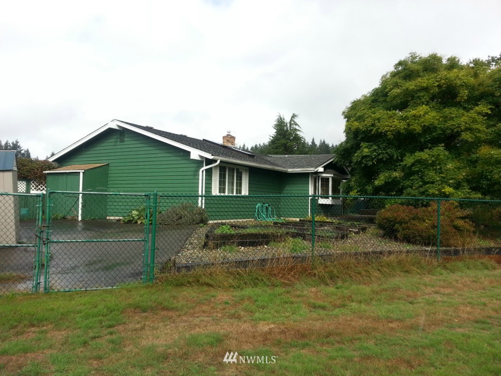 10518 237th Place Southwest Edmonds, WA 98020 - Photo 11 of 14 Gallery Image 11