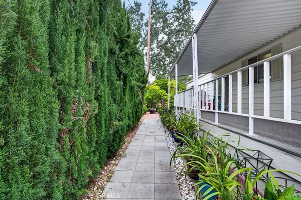 $199,000 | 24921 Muirlands Boulevard, Unit 32, Lake Forest, CA 92630
