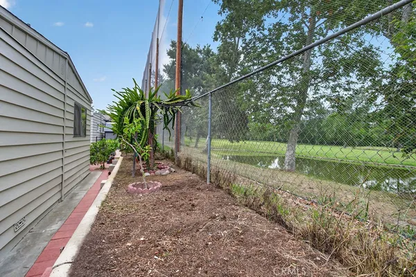 $199,000 | 24921 Muirlands Boulevard, Unit 32, Lake Forest, CA 92630