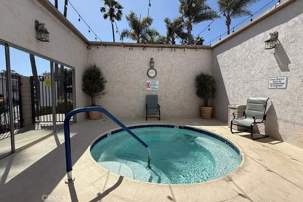 $199,000 | 24921 Muirlands Boulevard, Unit 32, Lake Forest, CA 92630