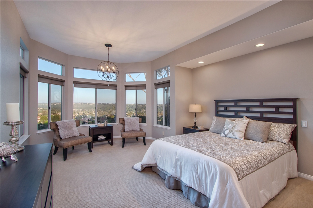 12815 Chaparral Ridge Road San Diego, CA 92130 - Photo 14 of 25