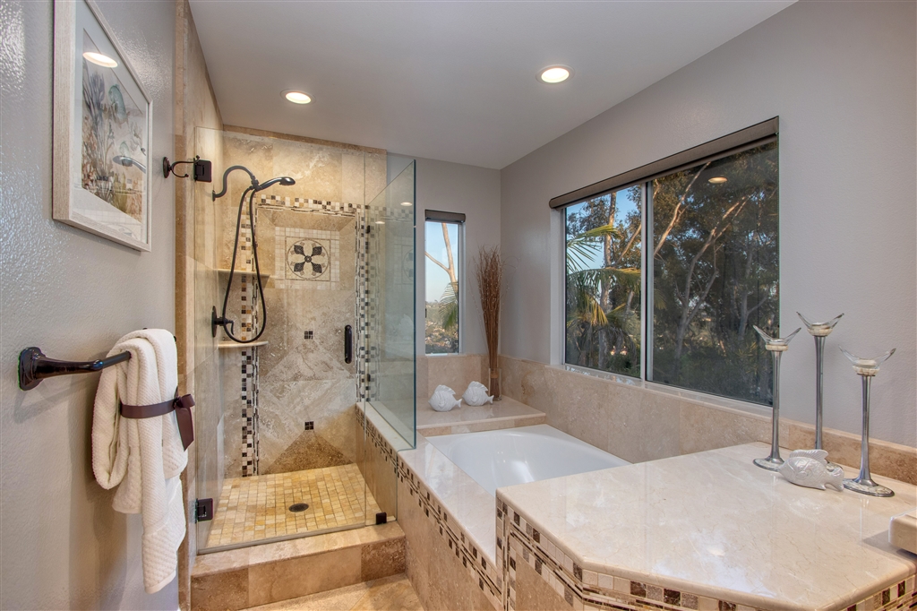 12815 Chaparral Ridge Road San Diego, CA 92130 - Photo 17 of 25