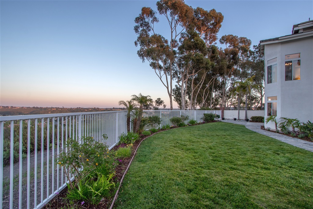 12815 Chaparral Ridge Road San Diego, CA 92130 - Photo 21 of 25