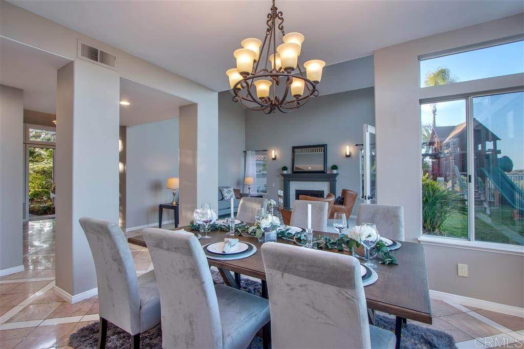12815 Chaparral Ridge Road San Diego, CA 92130 - Photo 8 of 25