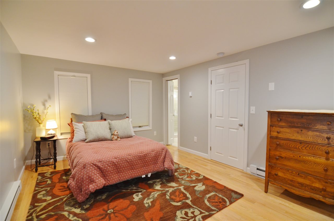 4 Prospect Hill Road, Unit 10 Sunapee, NH 03782 - Photo 11 of 18