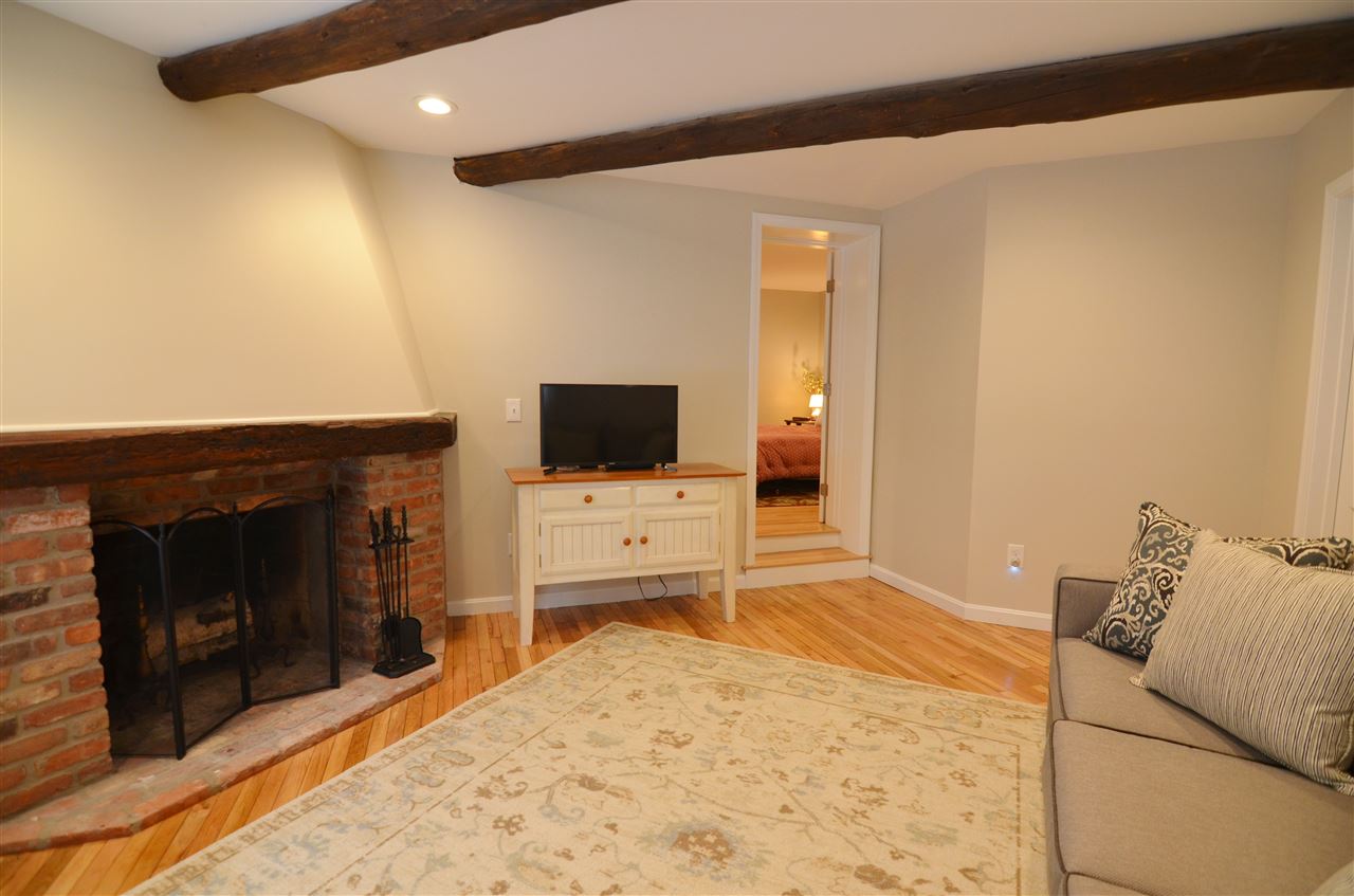 4 Prospect Hill Road, Unit 10 Sunapee, NH 03782 - Photo 8 of 18