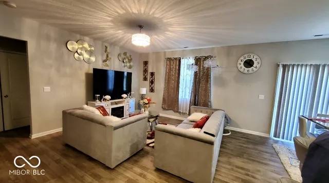 $2,600 | 11204 North Sashing Way, Monrovia, IN 46157