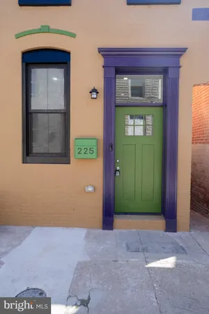 $185,000 | 225 South Vincent Street, Baltimore, MD 21223