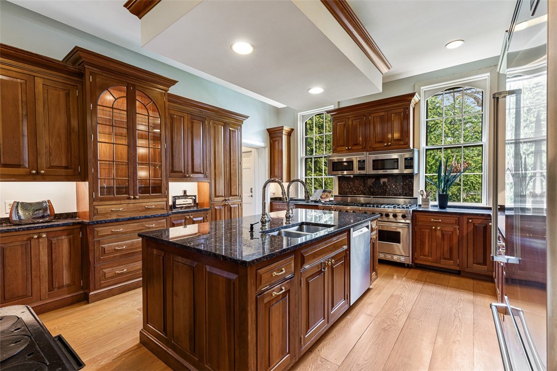 79 Prospect Street Providence, RI 02906 - Photo 15 of 50
