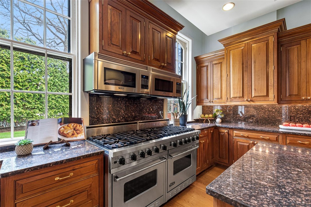 79 Prospect Street Providence, RI 02906 - Photo 18 of 50