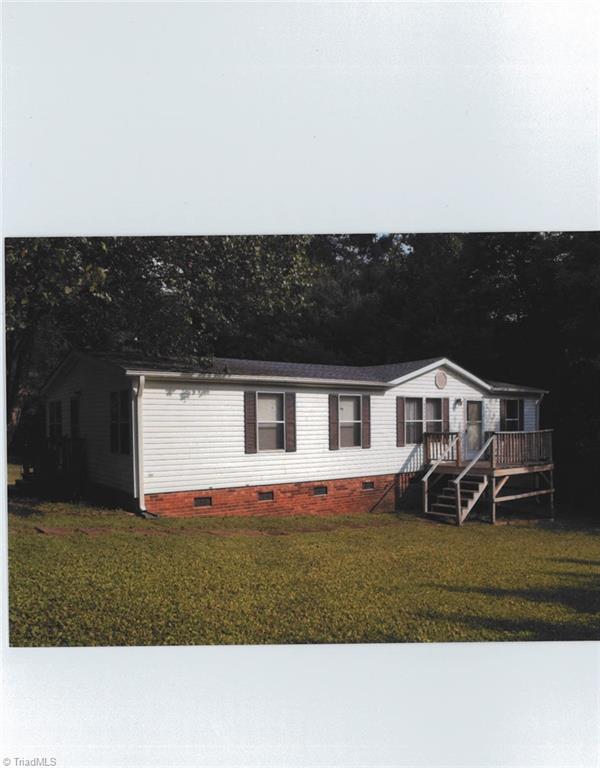 244 Maplebrook Drive Elkin, NC 28621 - Photo 3 of 14 Gallery Image 3