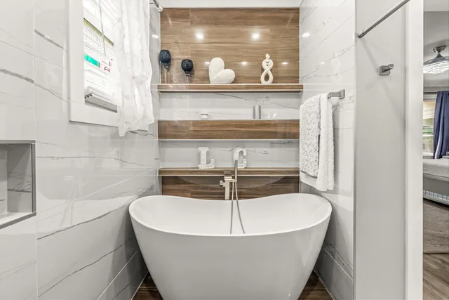 $579,999 | 105 North Gateshead Crossing, Goose Creek, SC 29445