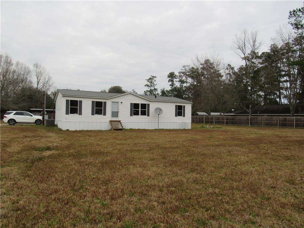 18547 Esterbrook Road Ponchatoula, LA 70454 - Photo 2 of 25 Gallery Image 2