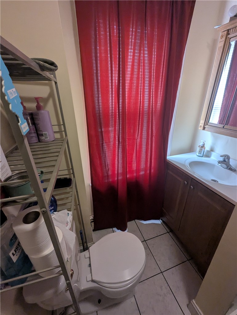 123 Laban Street Providence, RI 02909 - Photo 31 of 42