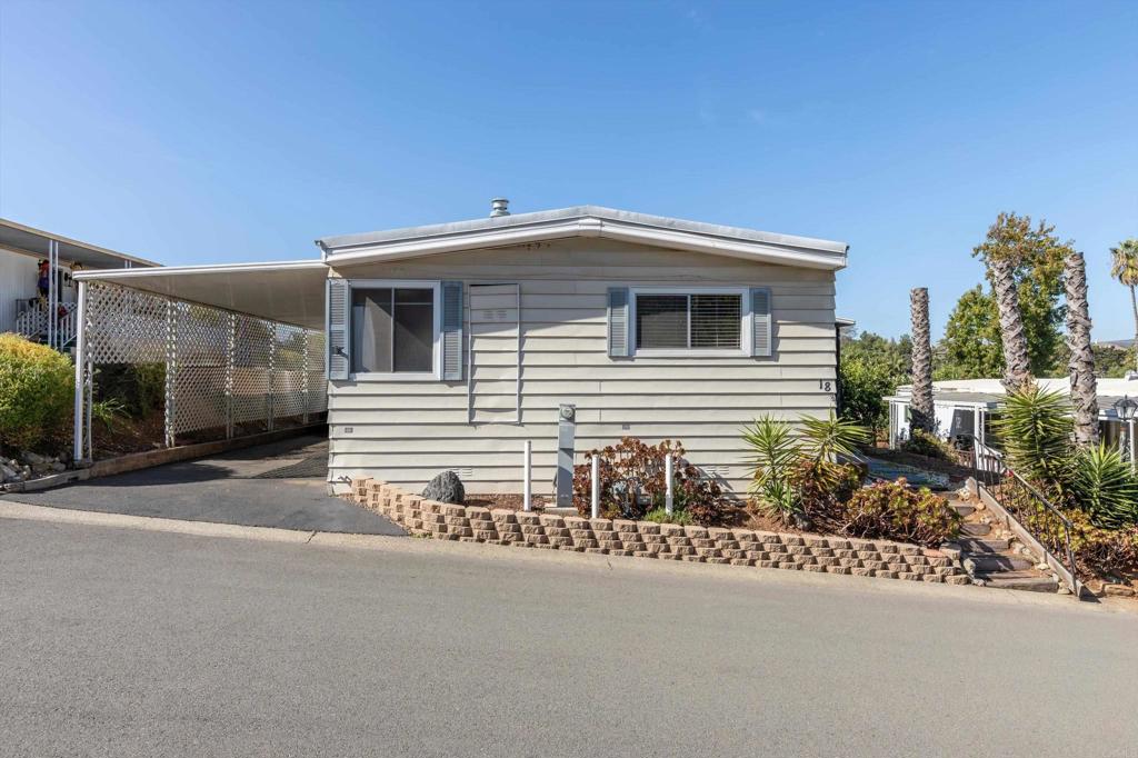 971 Borden Road, Unit 18 San Marcos, CA 92069 - Photo 40 of 43