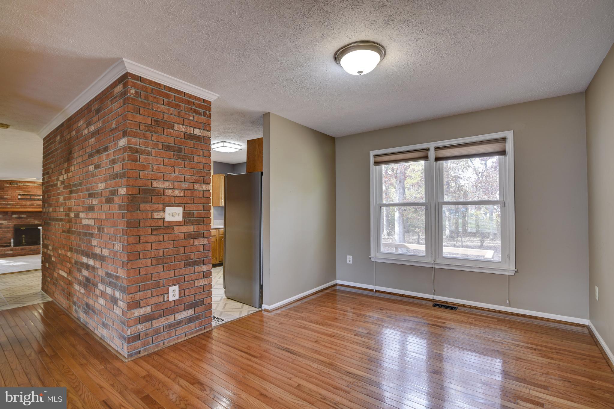 49 Carrollton Road Sterling, VA 20165 - Photo 17 of 61 Dining Room